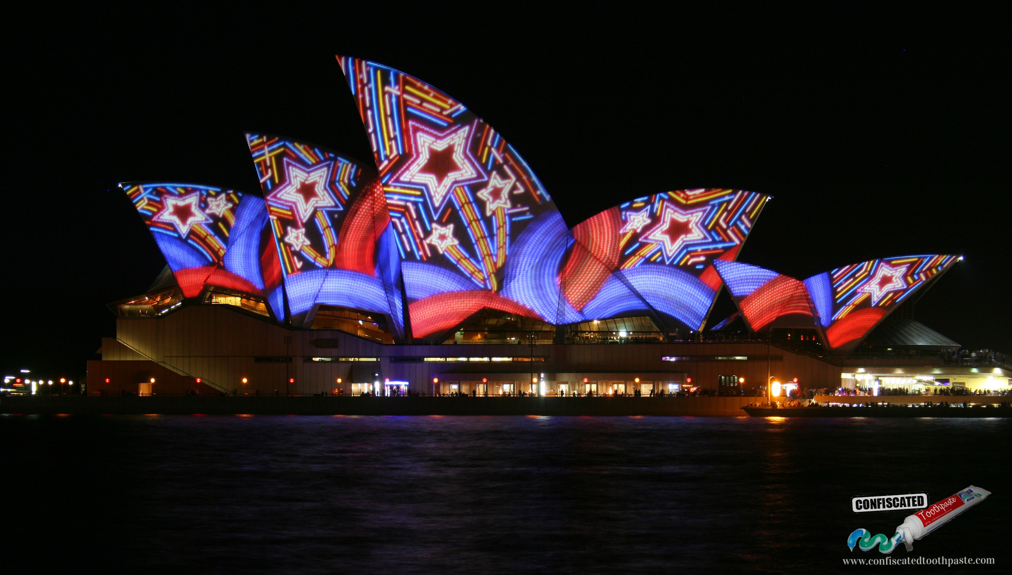vivid 022-1632x800-crop