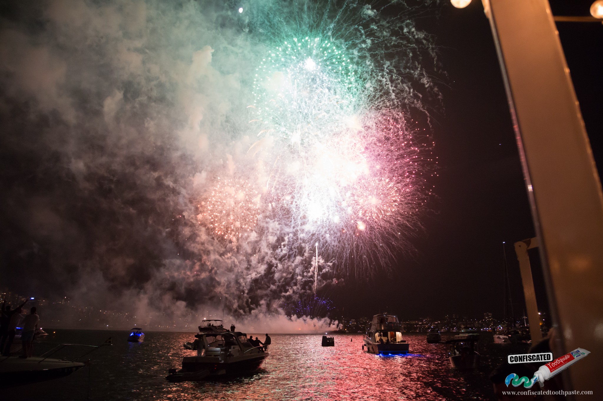 Sydney Harbour New Year's Eve 2015 Fireworks