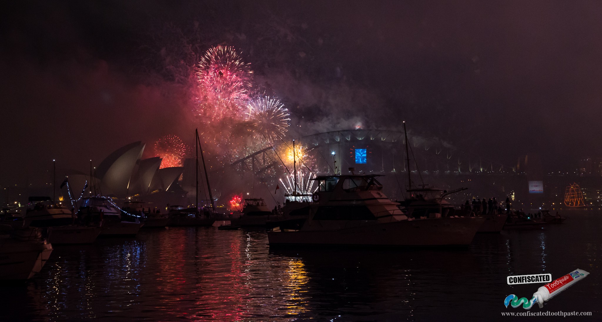 Sydney Harbour New Year's Eve 2015 Fireworks