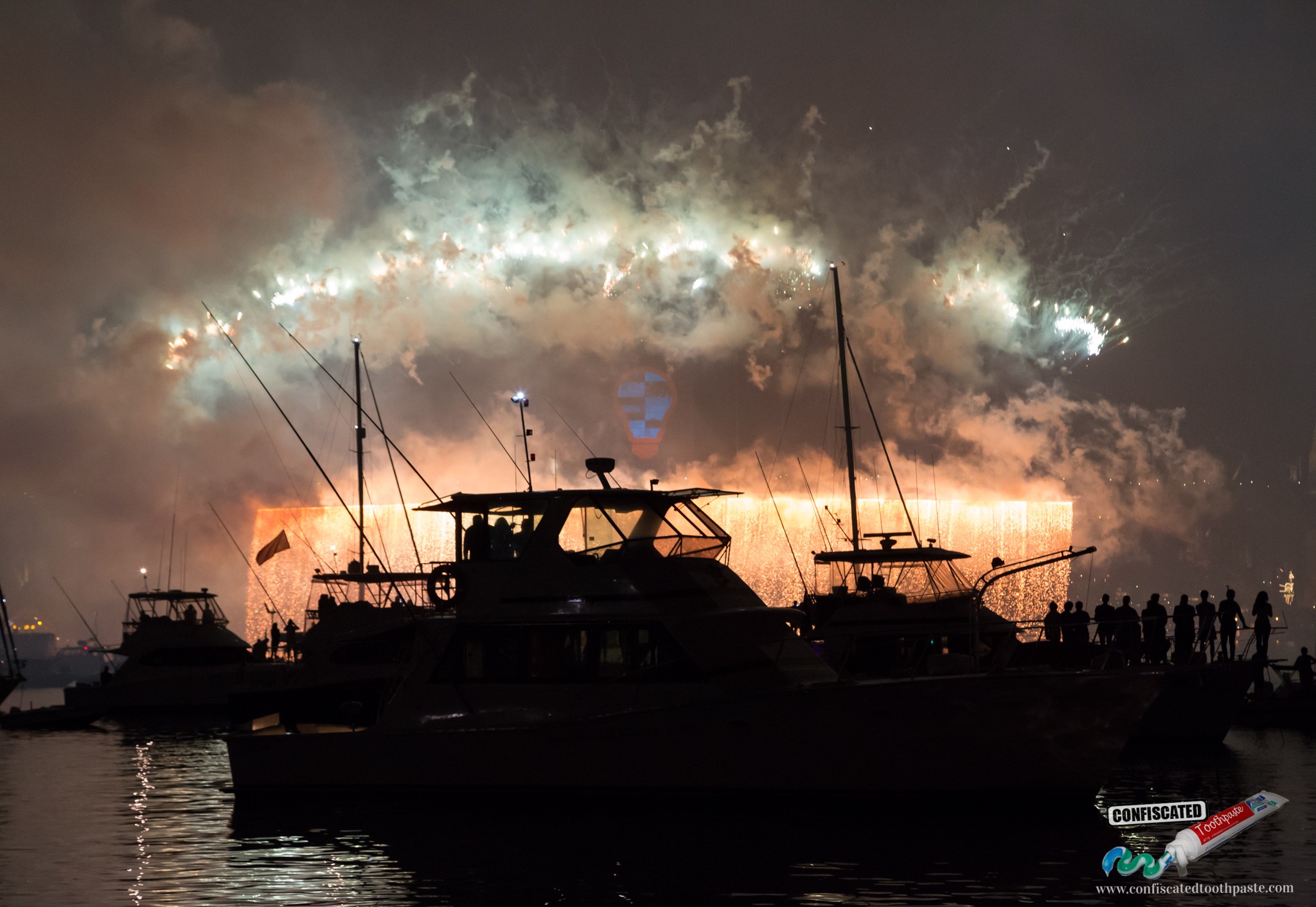 Sydney Harbour New Year's Eve 2015 Fireworks