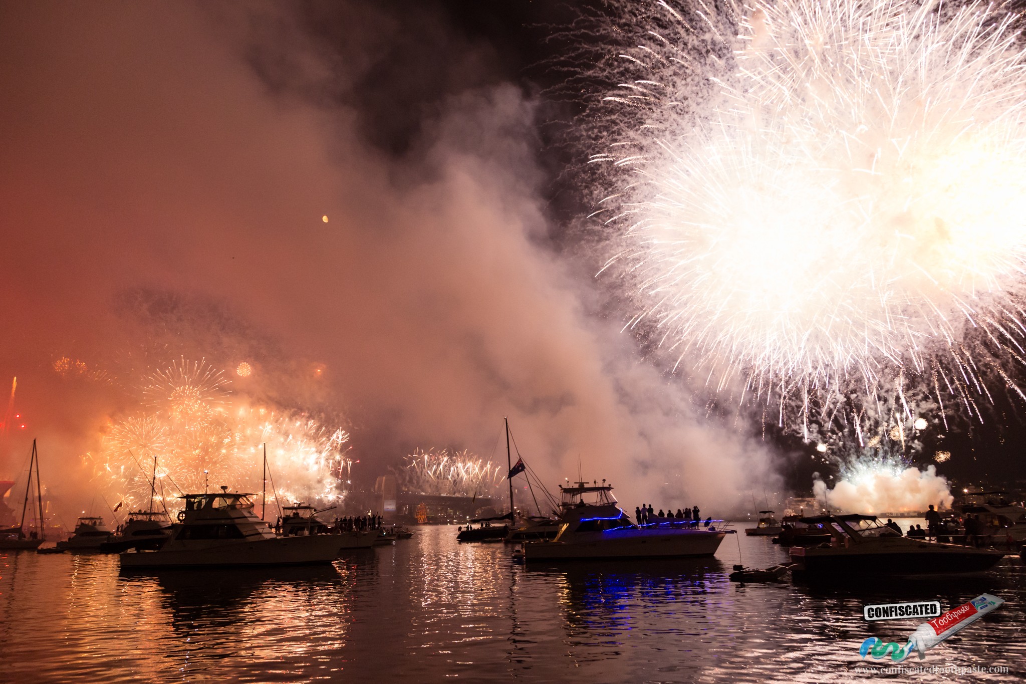 Sydney Harbour New Year's Eve 2015 Fireworks