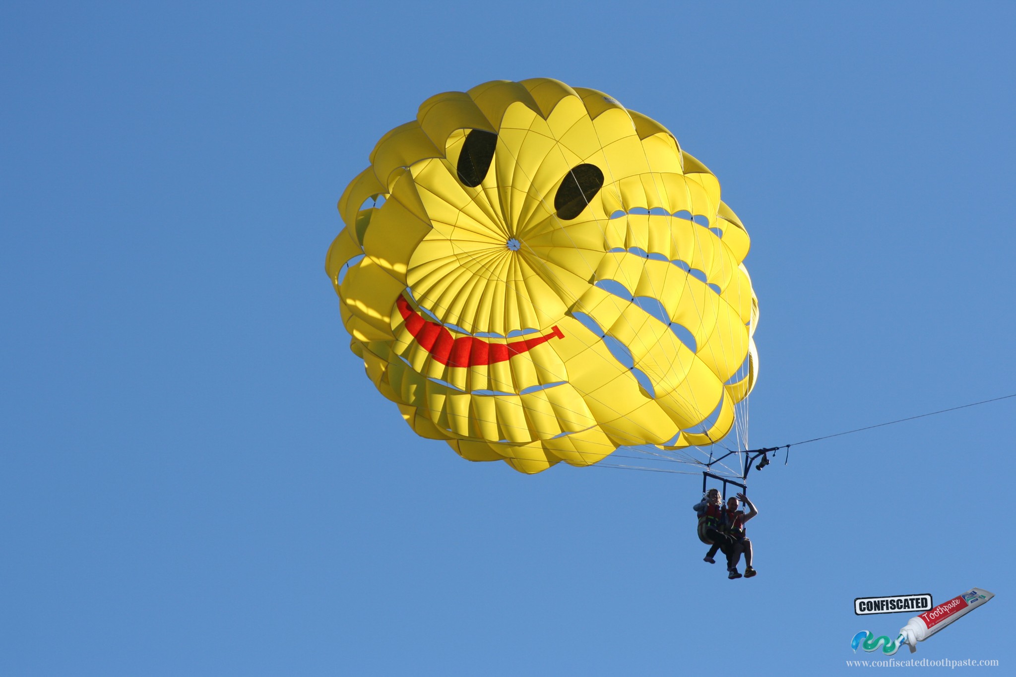 Happy Paragliders, Queenstown, New Zealand